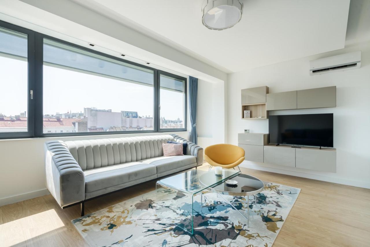 Imperial Suite With Basilika And Castle View Need Reservation For Free Parking Budapest Exterior foto